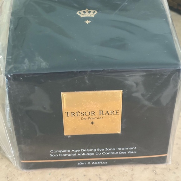 Tresor Rare - Eye Cream - BNIB - Picture 1 of 3